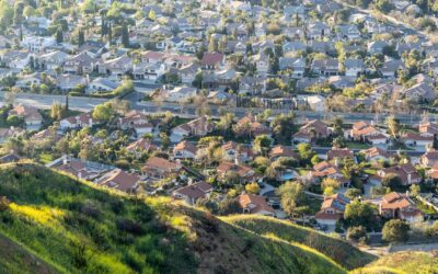 Dealing With High HOA Dues in Older Condos