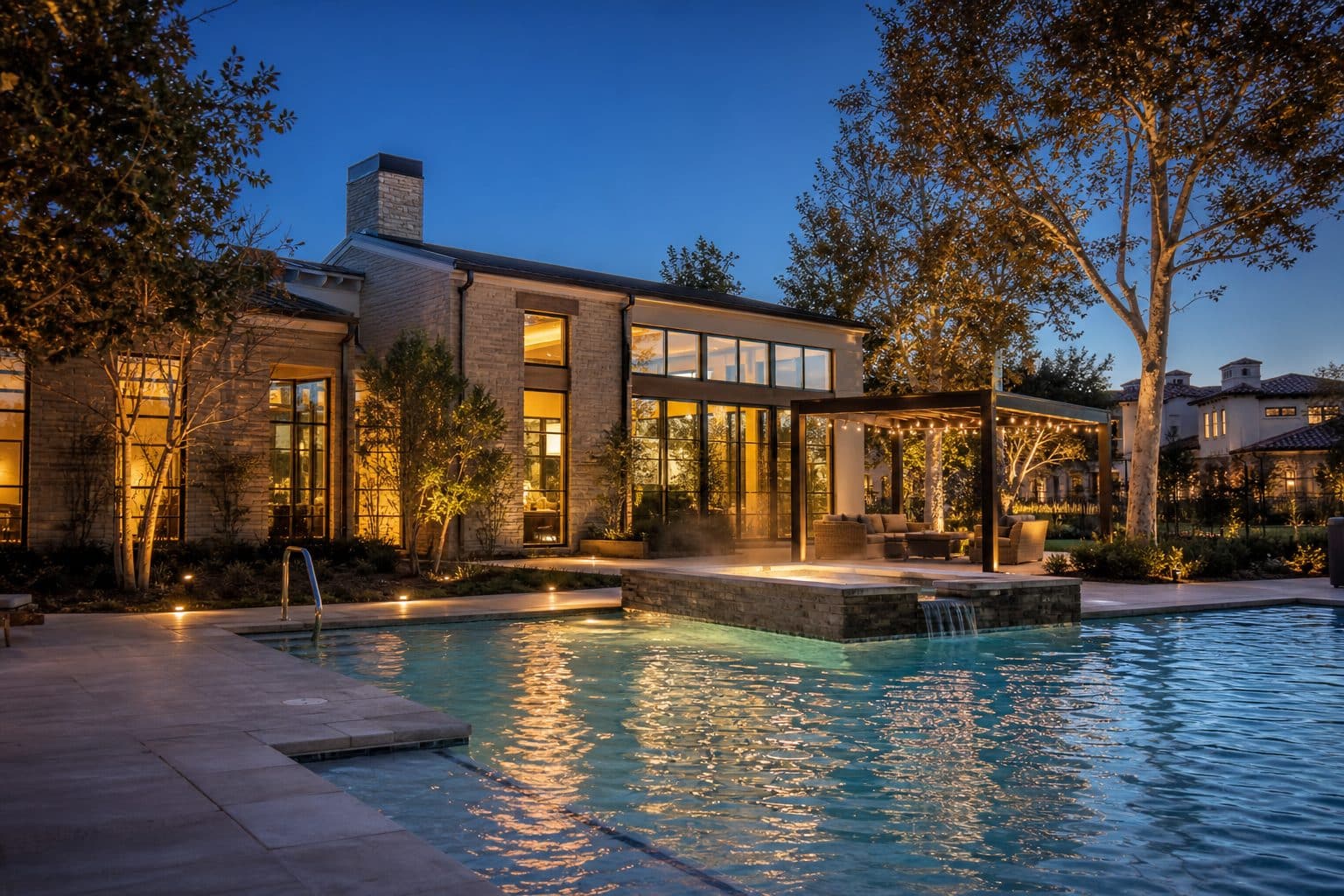 Family Amenities Near Avila — image 2